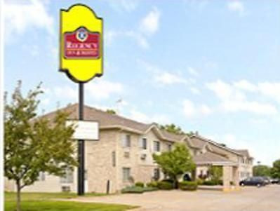 Anoka Regency Inn & Suites מראה חיצוני תמונה